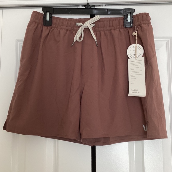 Vuori Course short NWT - Picture 1 of 9